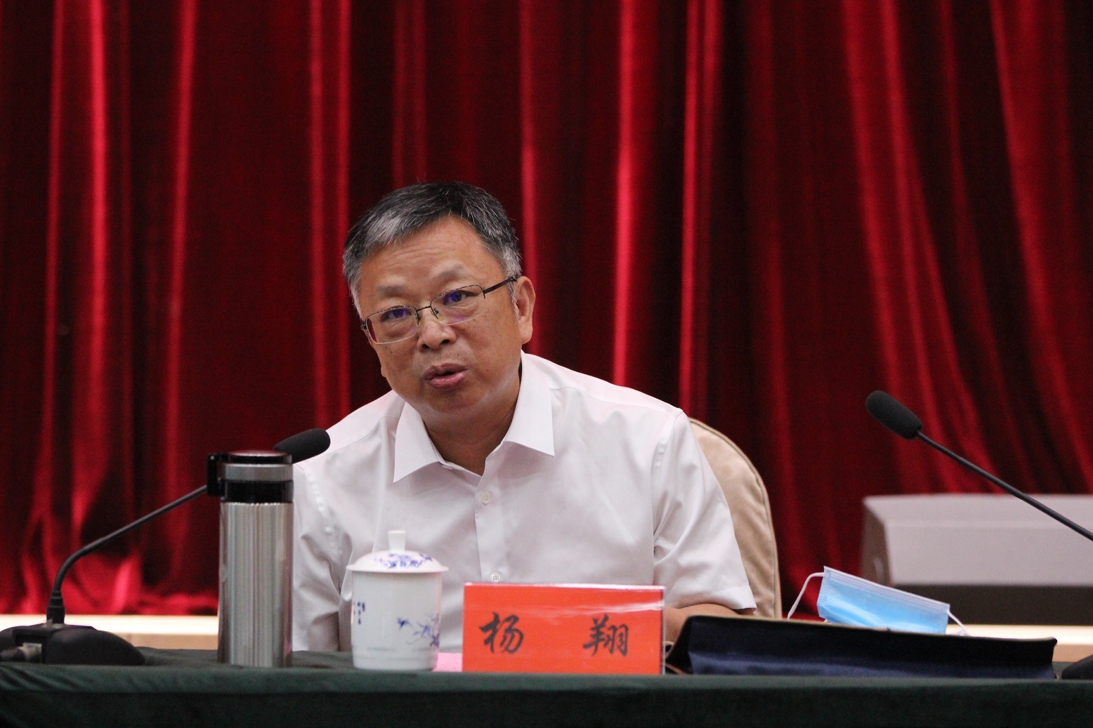 讲春梅故事 学英模精神 育法学新人——太阳成集团tyc33455cc与邵阳法院联合开展读书报告会·座谈会